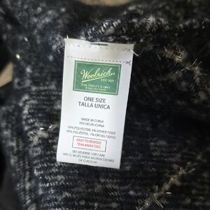 Woolrich Black & Gray Marled Knit Beanie